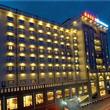 Harbourbay Amir Hotel Batam Екстериор снимка