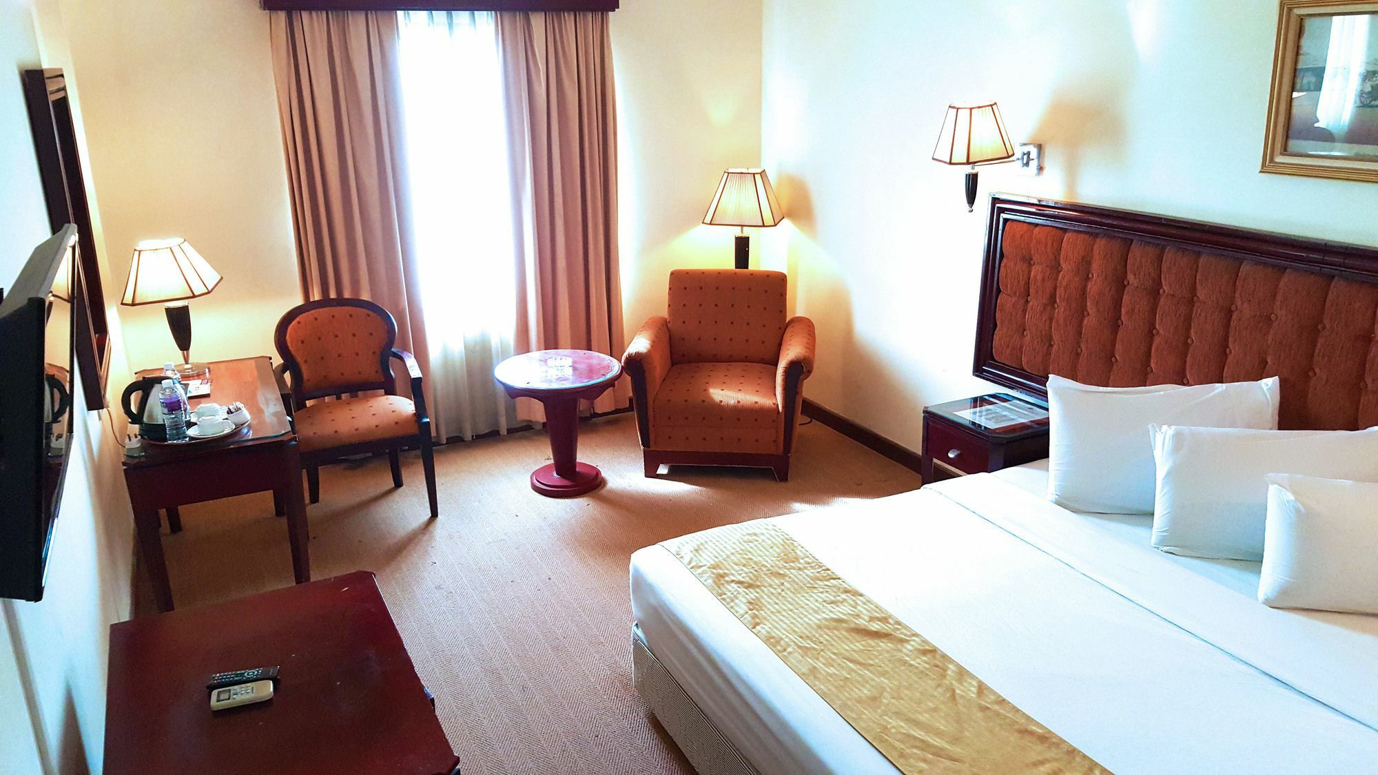 Harbourbay Amir Hotel Batam Екстериор снимка